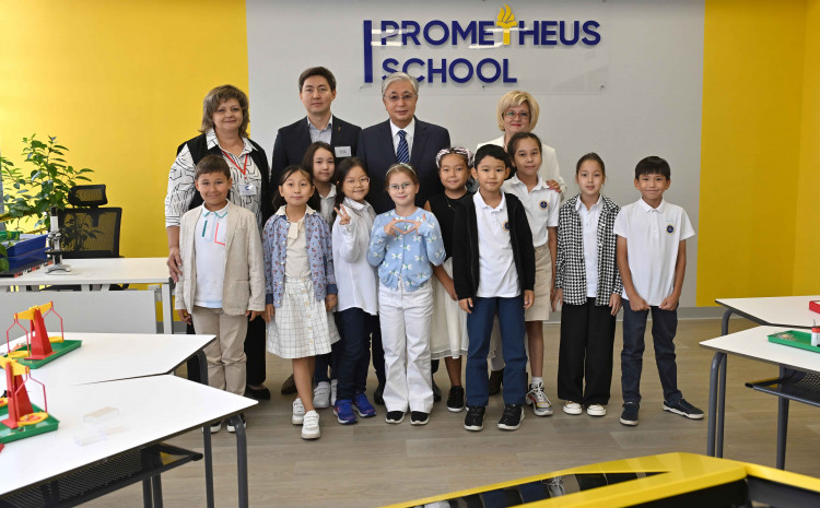 Глава государства посетил школу Prometheus School